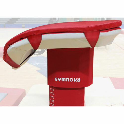 red additional mat for vaulting table